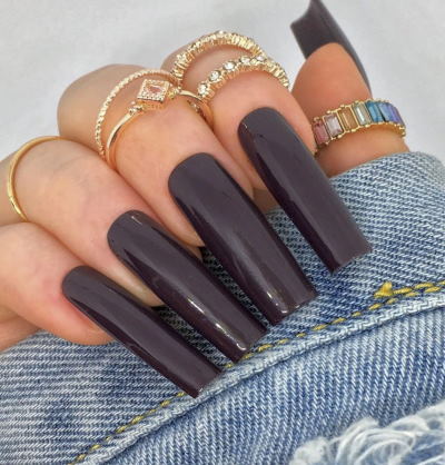 dark nails